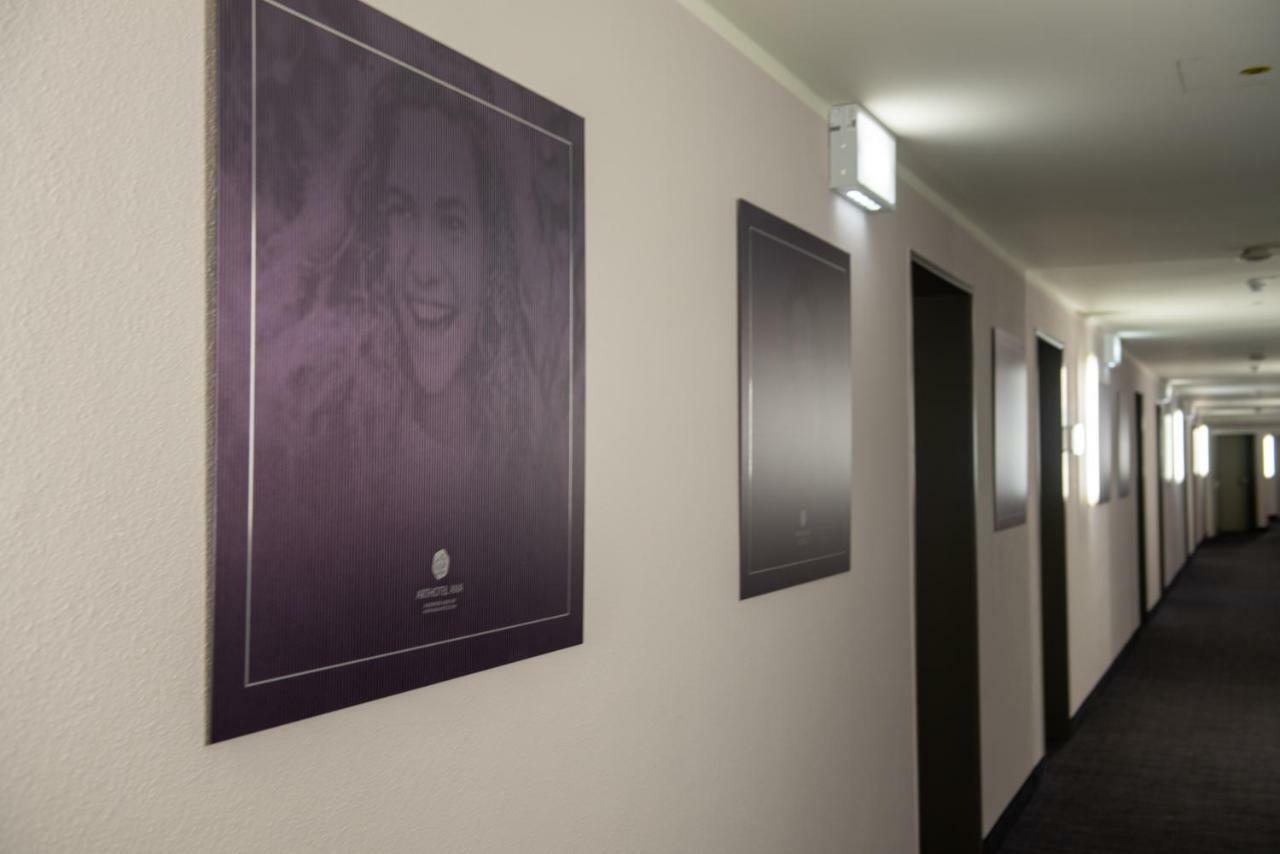 Arthotel Ana Gallery Vaterstetten Exterior photo
